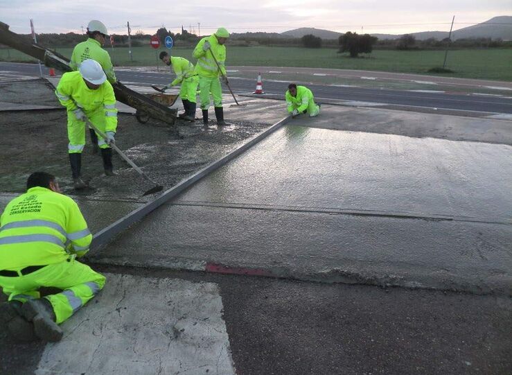 Adjudicado por 833M un contrato para conservar 208 km de carreteras en provincia Badajoz