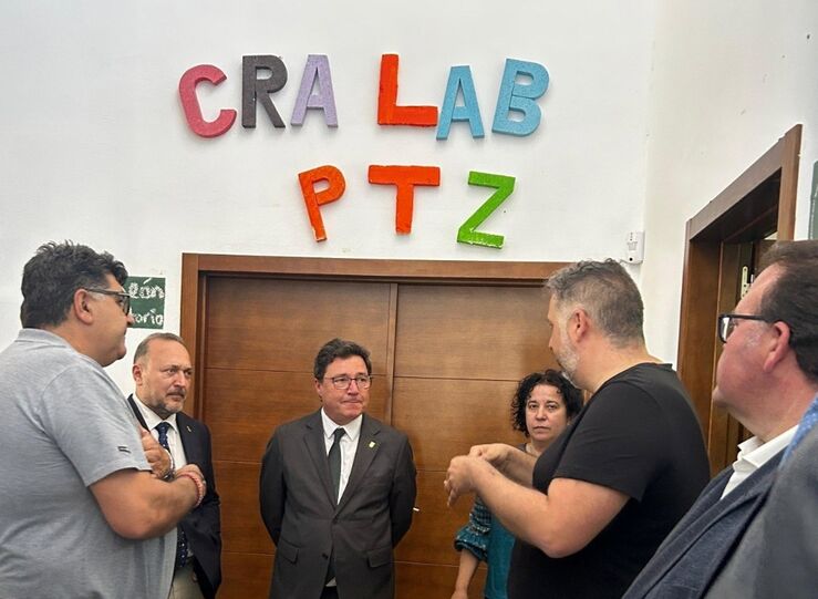 Santamara destaca las oportunidades reales en mundo rural que genera el Centro Cralab 