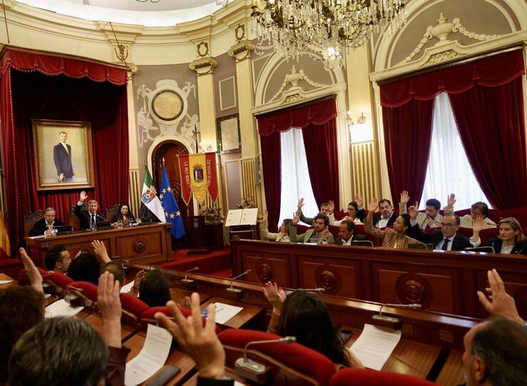 Pleno municipal aprueba por unanimidad cesin terrenos para el Instituto de Cerro Gordo