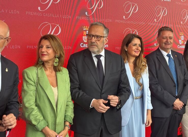 Vox cree trasladables a CyL medidas troncales contenidas en el acuerdo en Extremadura 