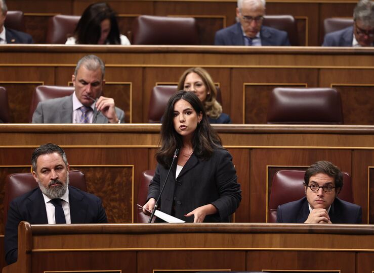PP y Vox llevan al Congreso la prioridad nacional pactada en Extremadura 