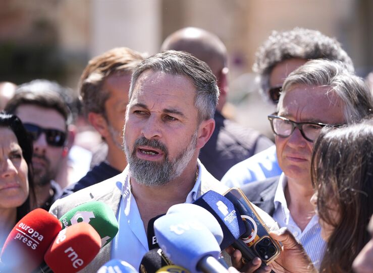 Abascal Los espaoles estn discriminados para recibir viviendas o ayudas sociales