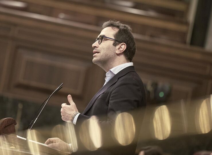 Cuerpo rechaza pacto de Extremadura y avisa que Gobierno velar por que se cumpla la Ley