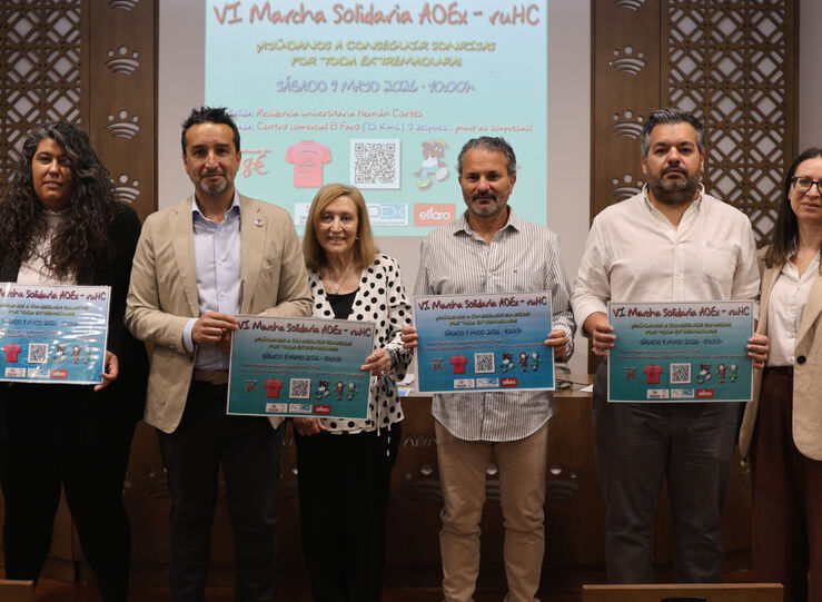 La VI Marcha Solidaria de AOEx recorrer 75 kilmetros el prximo 9 de mayo en Badajoz 