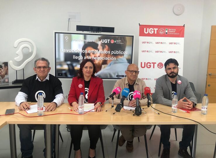 UGT plantea un nuevo acuerdo con la Junta en empleo pblico para igualar salarios