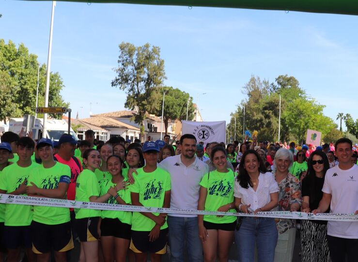 Ms de 600 personas participan en el Cross de la Amistad que clausura Jedes en Don Benito
