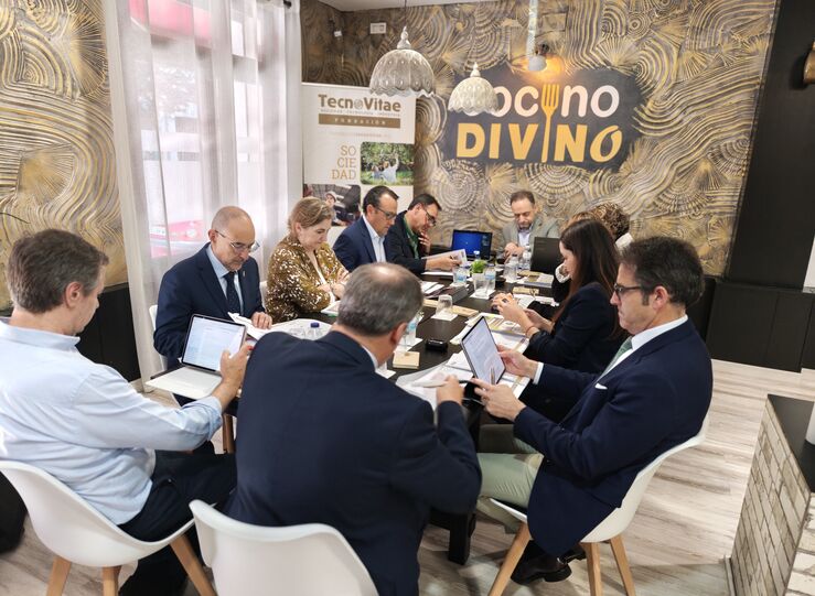 Hormiga Verde y Bombones Valcorchero representarn a Extremadura en IX Premios Industria