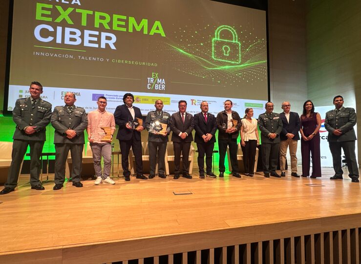 Santamara destaca el talento y la capacidad de Extremadura para liderar la ciberseguridad