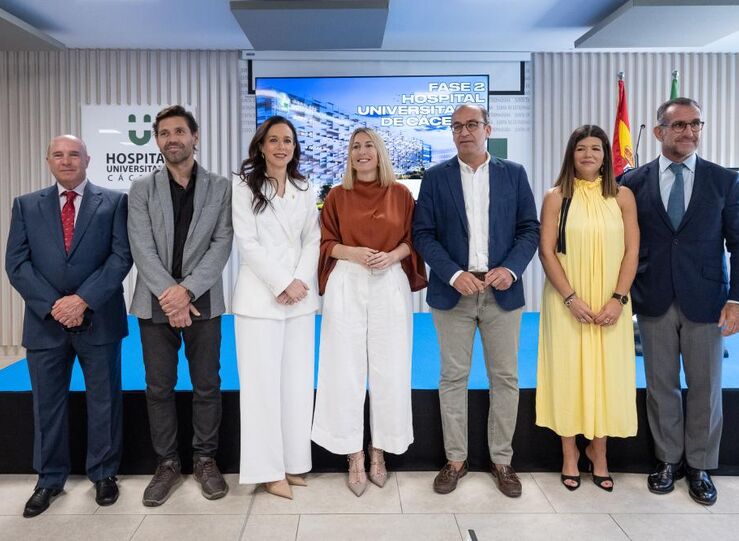 La 2 fase de ampliacin del Hospital Universitario de Cceres movilizar cerca de 220M