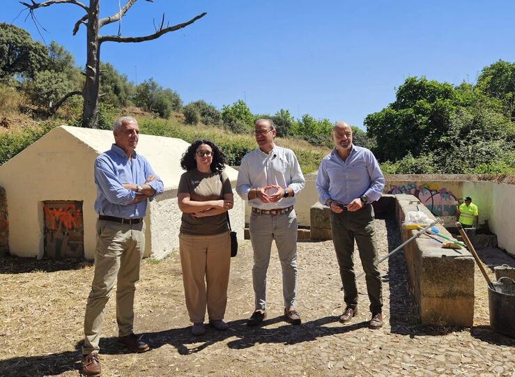 Ayuntamiento Cceres recupera Fuente Hinche y estudia integrarla en Parque del Prncipe