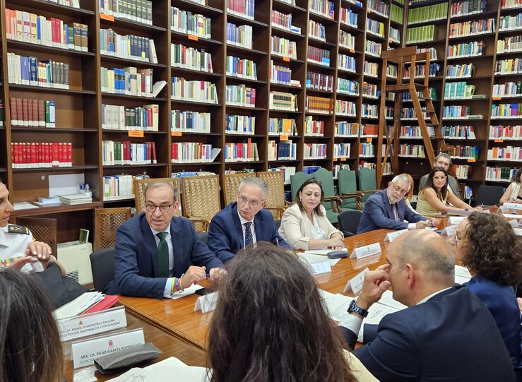 Mateos destaca el hecho histrico de la incorporacin de Cceres al sistema VioGn