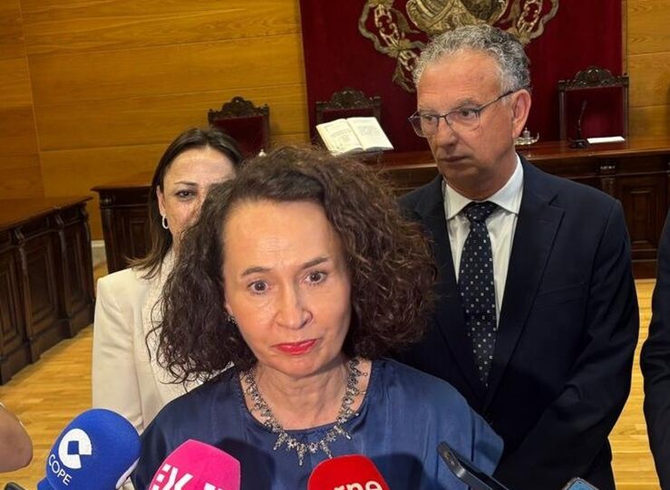 Tena Los jueces nica y exclusivamente les gua el cumplimiento de la Constitucin