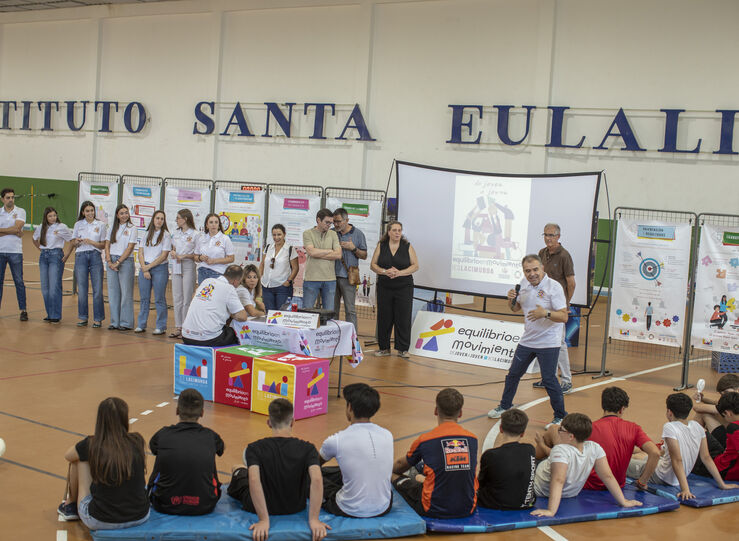 Ms de 350 jvenes participan en el proyecto De Joven a Joven Equilibrio en Movimiento
