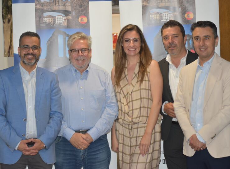Diputacin Badajoz defiende el papel de las entidades locales en la gestin de fondos UE 