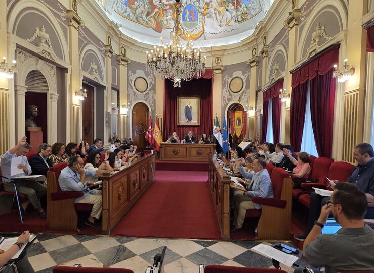  90 agentes Polica Local Badajoz tendrn nueva jornada de 6 das trabajo y 6 descanso