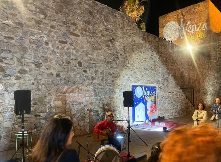 Olivenza Lcida celebra noche ms especial con patrimonio cultura comercio y gastronom
