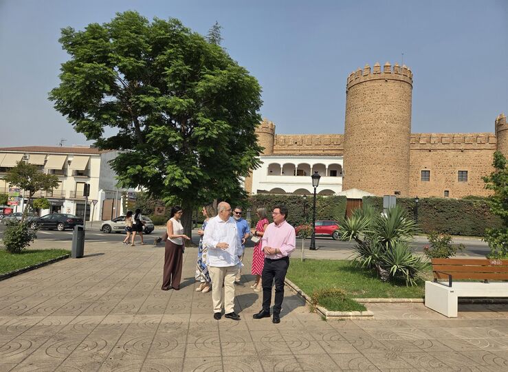 Junta destina 125000 euros a mejora de zonas comerciales y del recinto ferial de Zafra