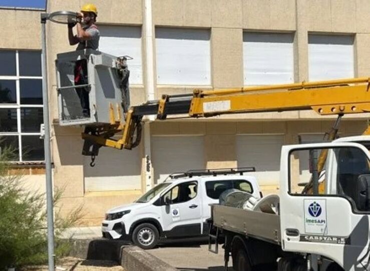 UEx culmina la renovacin del alumbrado exterior de los campus de Badajoz y Cceres