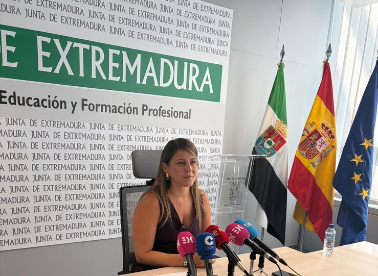 Extremadura actualiza instruccin que regula dispositivos mviles y digitales en centros