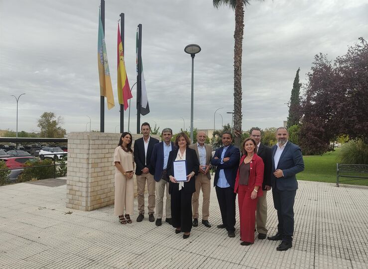 Mercedes Sabido presenta su candidatura al Rectorado de la UEx para dar un nuevo impulso