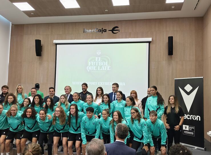 La Diputacin de Badajoz felicita al WaybeSport Extremadura de cara a la nueva temporada