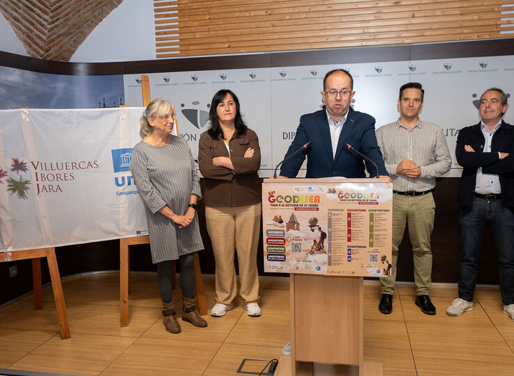 El Geoparque VilluercasIboresJara programa 44 actividades en la X Geodisea 