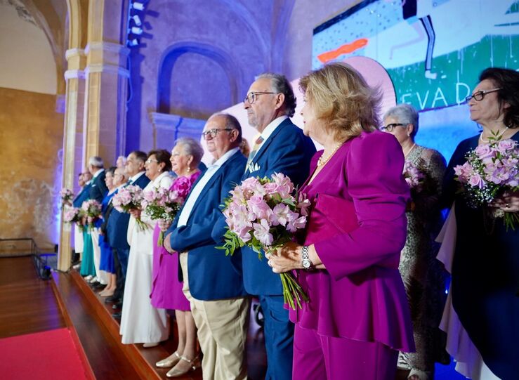 Ayuntamiento Badajoz rendir homenaje a 20 parejas que celebran sus bodas de oro