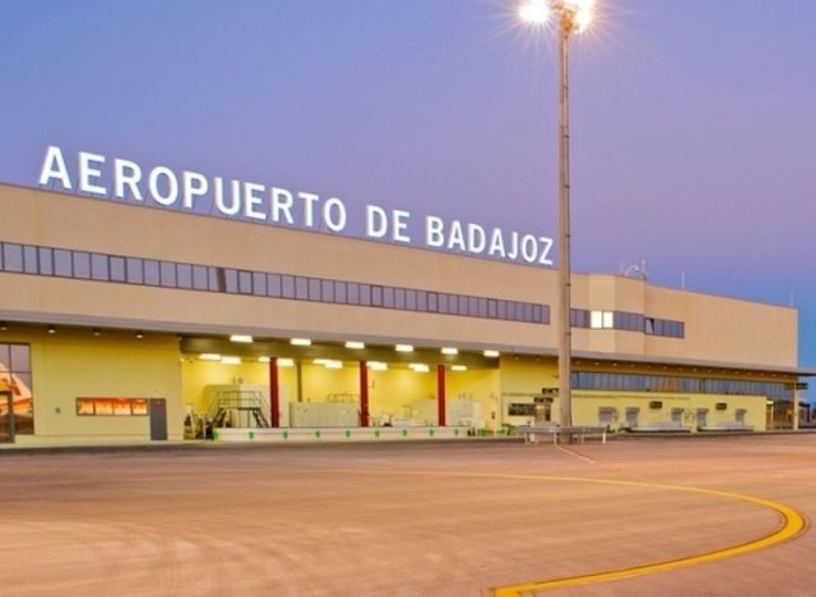 En febrero Gobierno aprobar la OSP para Aeropuerto Badajoz