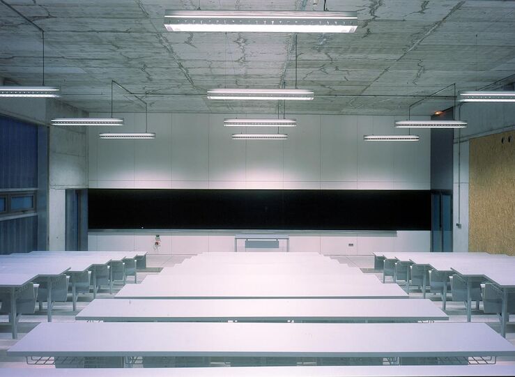 La UEx suspende las clases en la tarde de este mircoles por el temporal