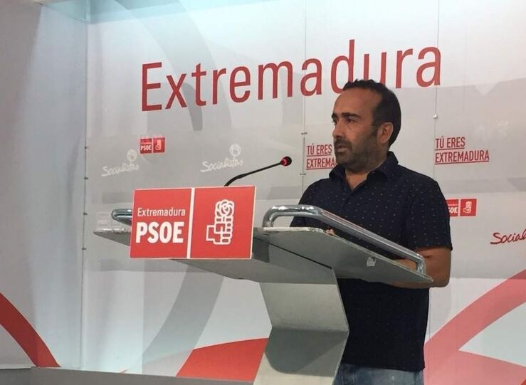 Morales precandidato secretario provincial PSOE en Cceres 