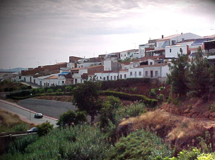 Declaracin urgente de ocupacin de terrenos para obras de acceso a Solana desde la EX300