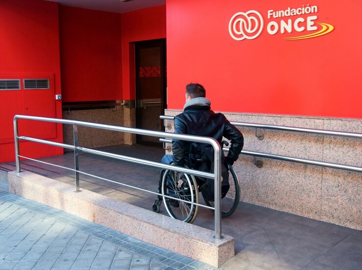 526 extremeos con discapacidad encontraron un empleo gracias a Fundacin ONCE en 2017
