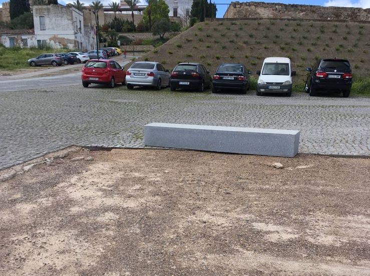 La Asociacin Cvica Ciudad de Badajoz critica mal estado del aparcamiento de San Pedro