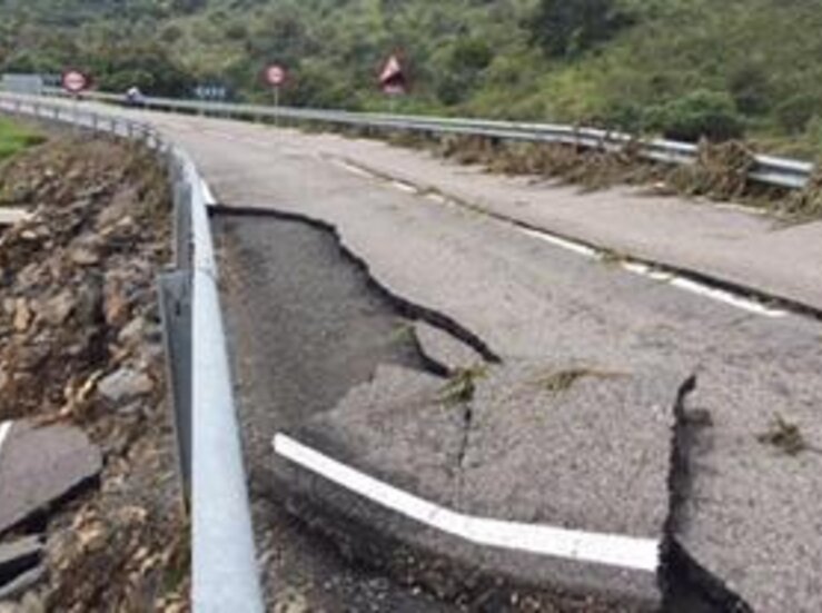 La carretera provincial BA067 en tramo PallaresSanta Mara de Navas se corta al trfico