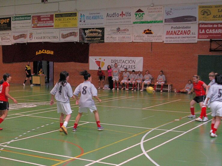 Montehermoso acoge las finales masculina y femenina de la Liga Provincial de Ftbol Sala