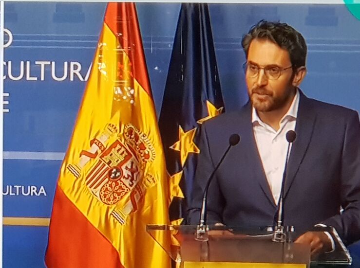 Maxim Huerta dimite como Ministro de Cultura y Deporte a seis das de tomar posesin
