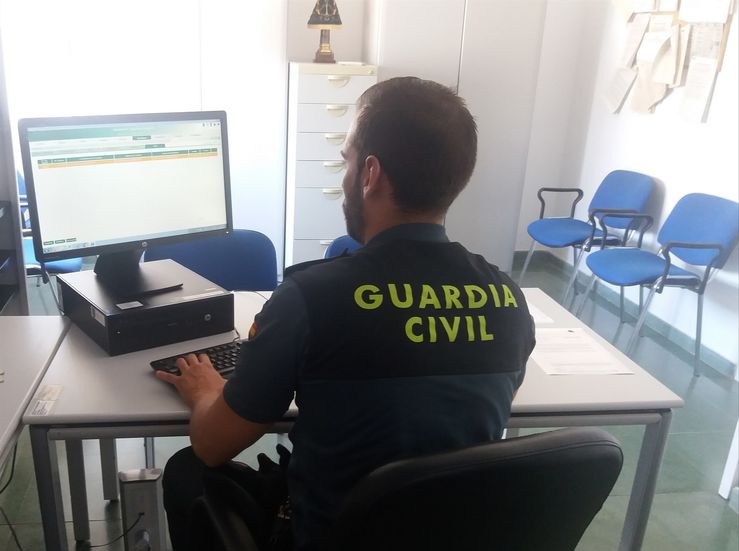La compaa de la Guardia Civil de Mrida se traslada al nuevo acuartelamiento 