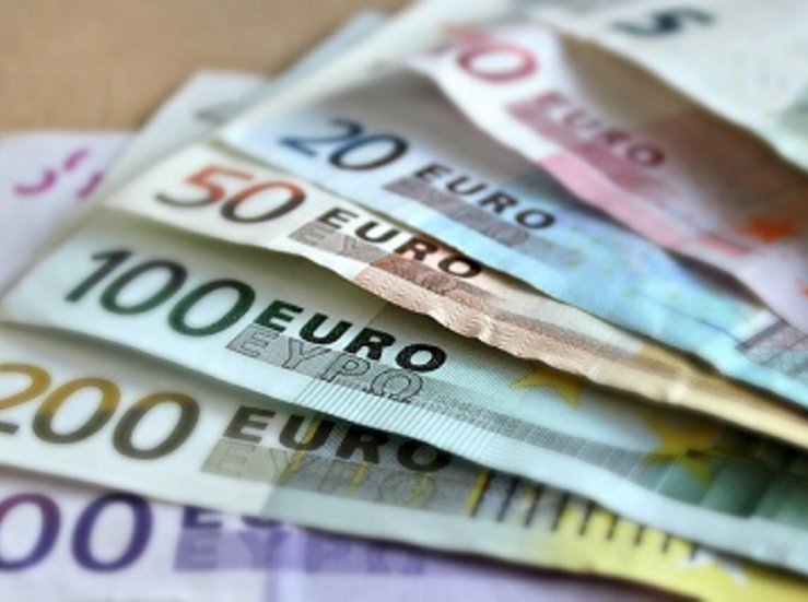 Ayuntamiento de Cceres recorta su deuda financiera hasta los 56 millones de euros
