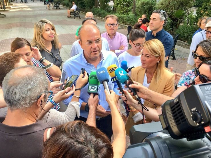 Monago reprocha a Vara que le parezca bien propuesta referndum autogobierno Catalua