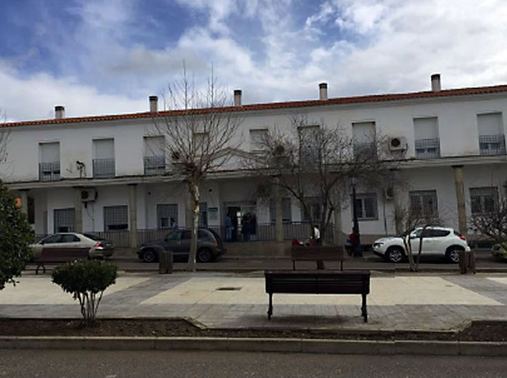 Residencia de Tercera Edad en Santiago Alcntara es acondicionada por Diputacin Cceres
