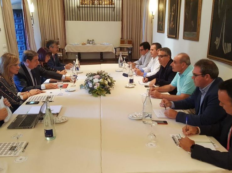 UPAUCE Extremadura pide al ministro Planas mejorar la Norma de Calidad del Ibrico
