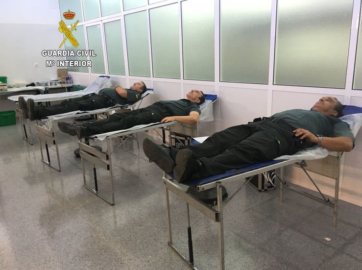 Hermandad de Donantes de Sangre realiza extracciones en Comandancia Guardia Civil Cceres