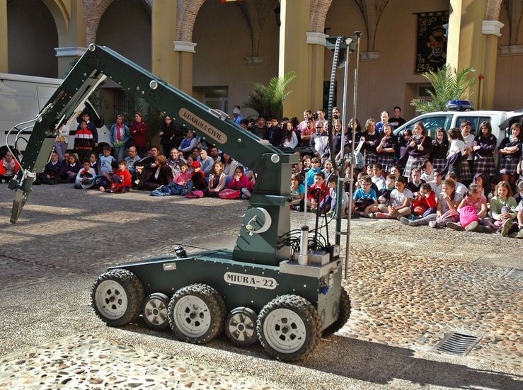 Unos 400 escolares asistirn a Jornada de Puertas Abiertas de la Guardia Civil en Badajoz