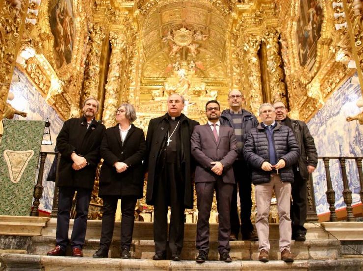Iglesias subraya valor del patrimonio comn en Iglesia Santa Mara Castillo de Olivenza