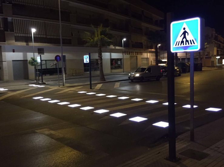 Cs Mrida critica la deficiente iluminacin en numerosos pasos de peatones 