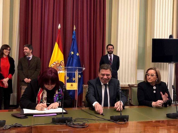 Extremadura se adhiere a un instrumento financiero para agilizar los trmites agrarios