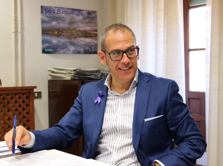 El alcalde de Malpartida de Cceres no tendr que abandonar su cargo 
