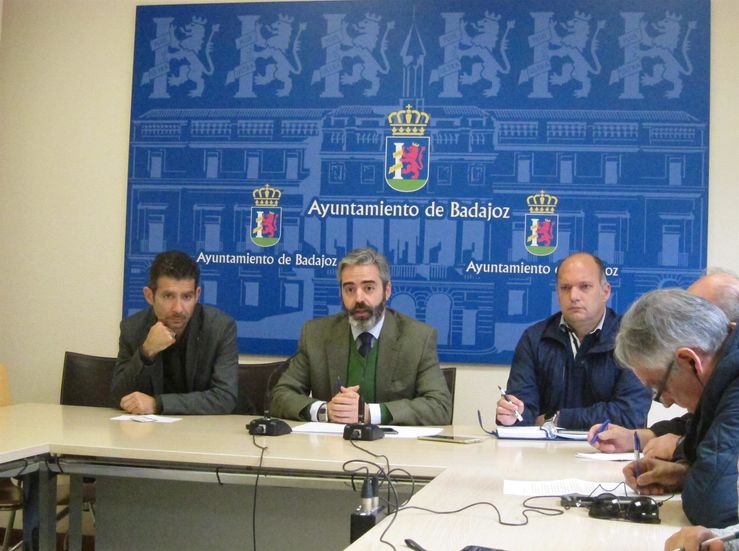 Ayuntamiento de Badajoz detecta un repunte en los robos de tapas de pozos de saneamiento