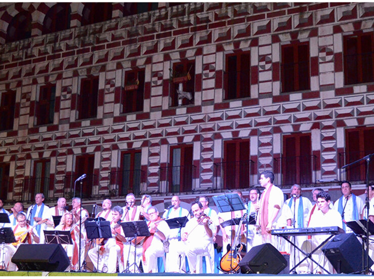 Grupo Puerto dIndias ofrece en Badajoz un concierto por la Fundacin Banco de Alimentos
