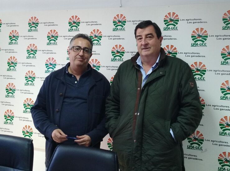 UPAUCE Extremadura aboga por continuar con la negociacin del convenio del campo